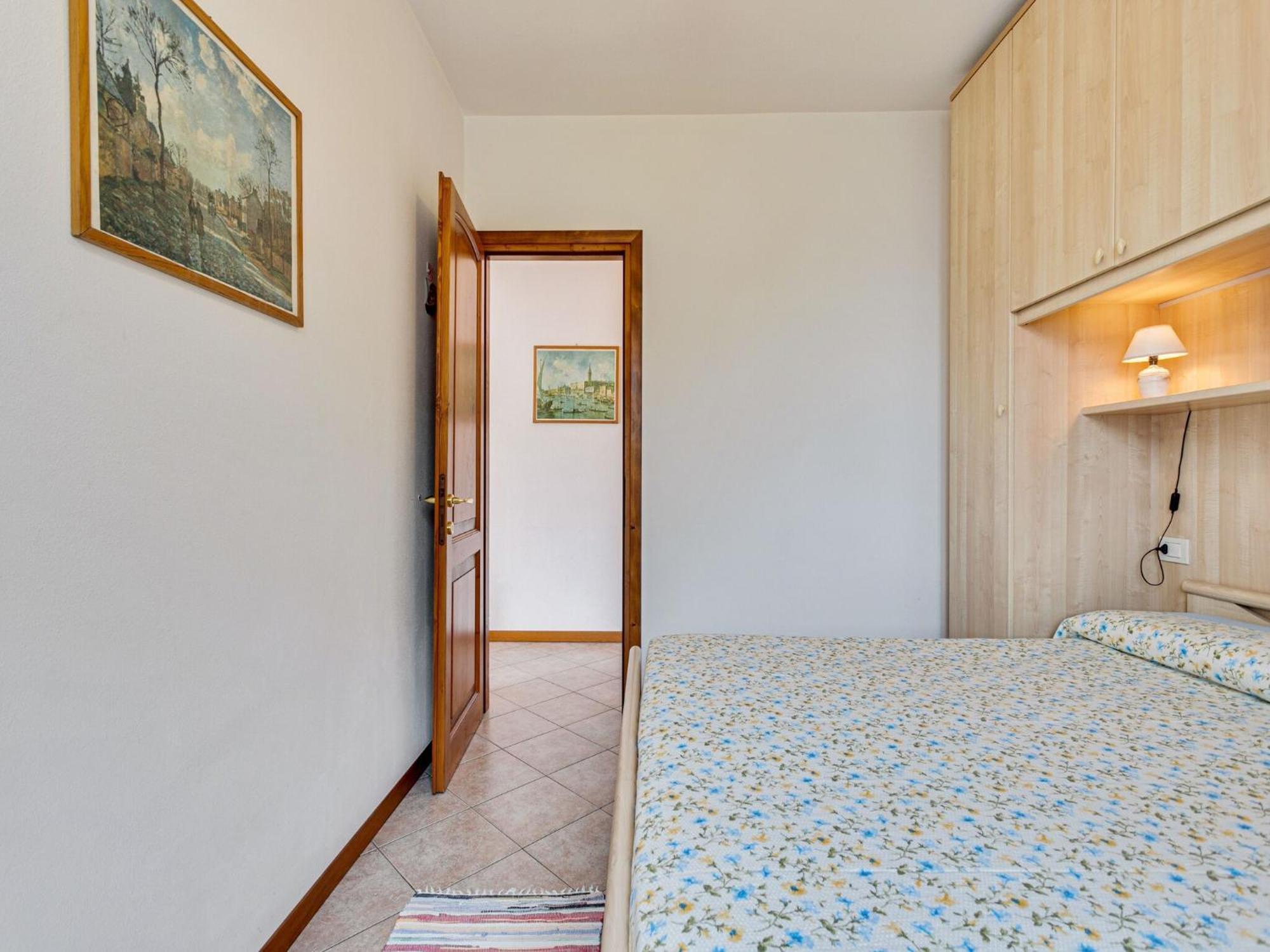 Wonderful Flat With Swimming Pool Lift And Garden Apartment กราเวโดนา ภายนอก รูปภาพ